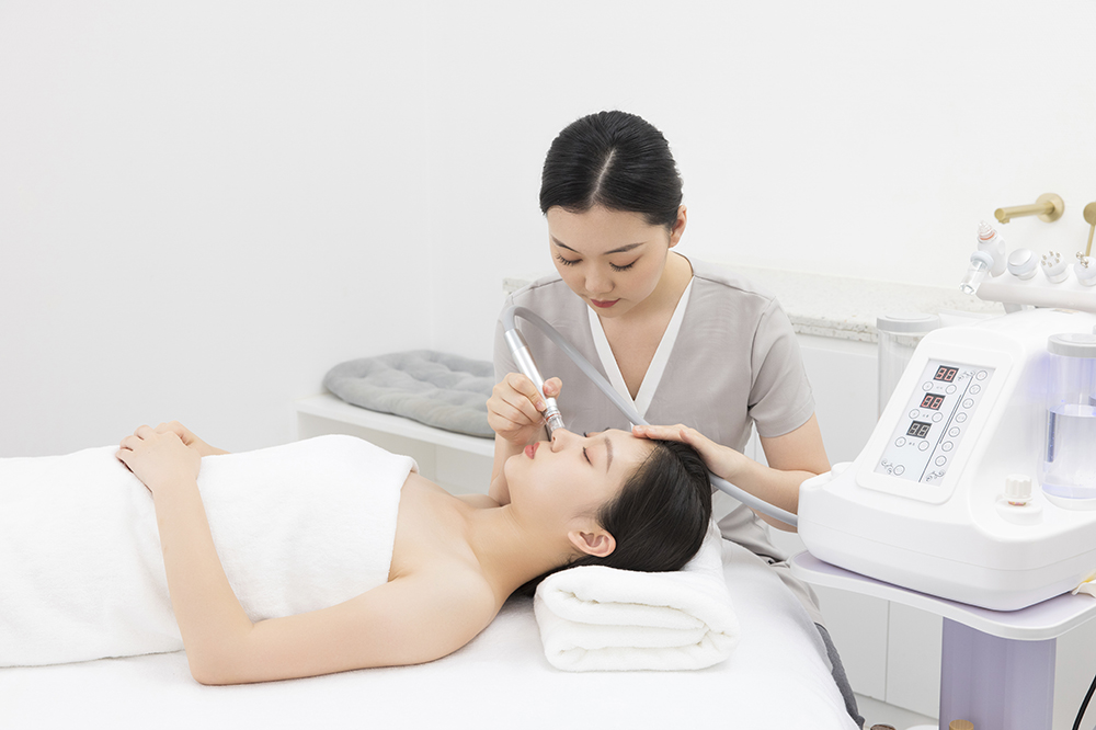 醫(yī)療美容是否適合敏感皮膚？